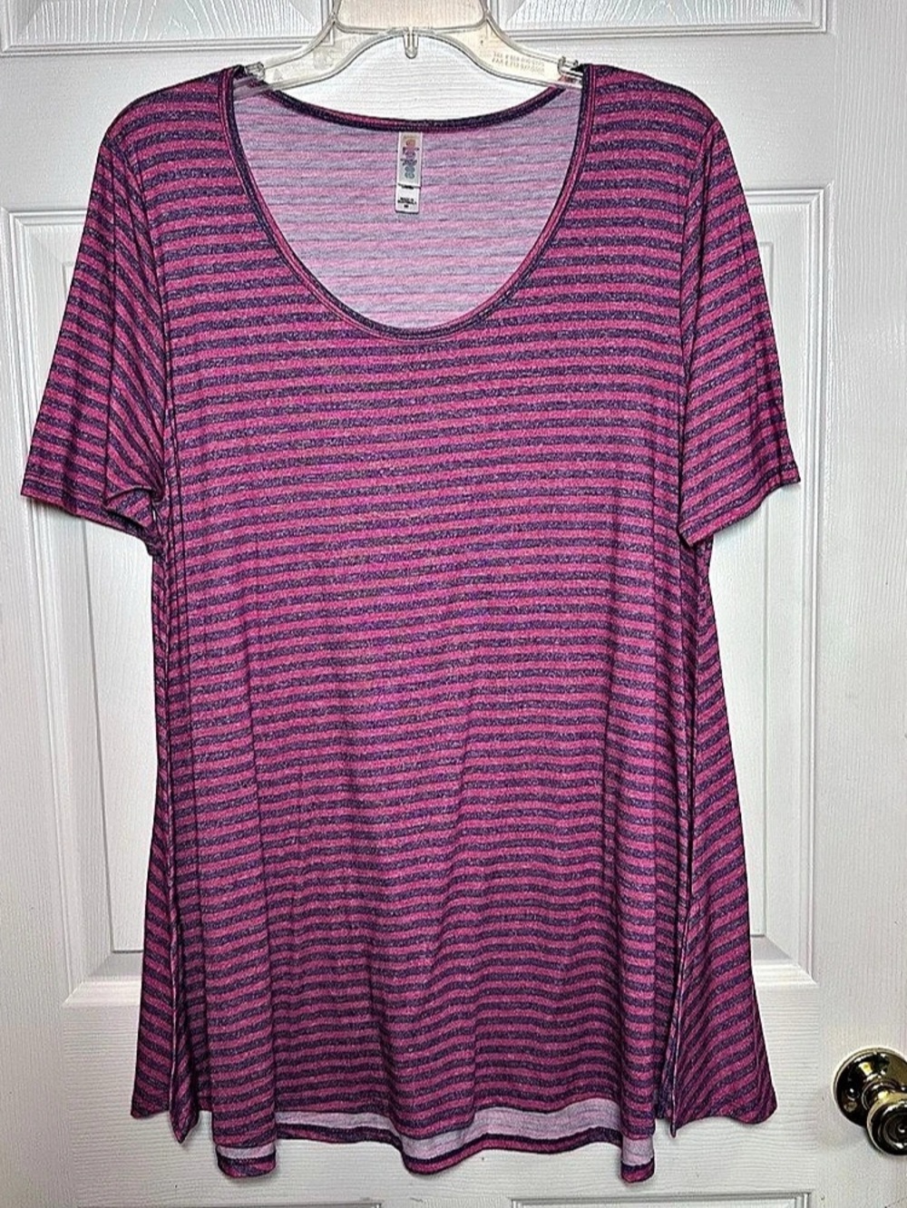 LuLaRoe Perfect T Swing Tunic Top Size M Short Sleeve Pink Purple Striped